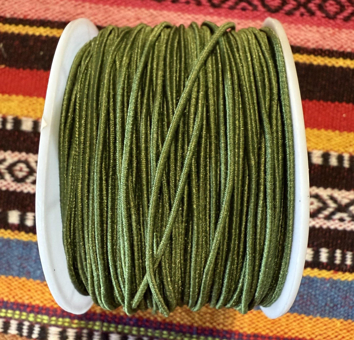 Elastiek groen ( prijs is per meter )