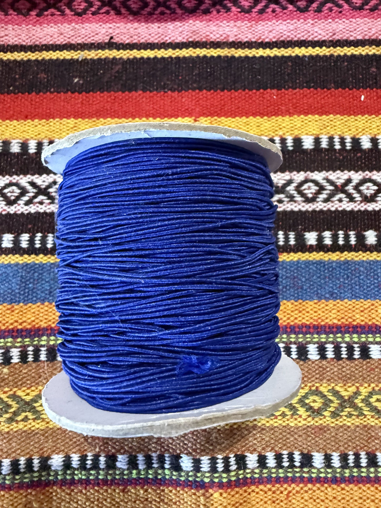 Macrame draad fel blauw( prijs is per meter )