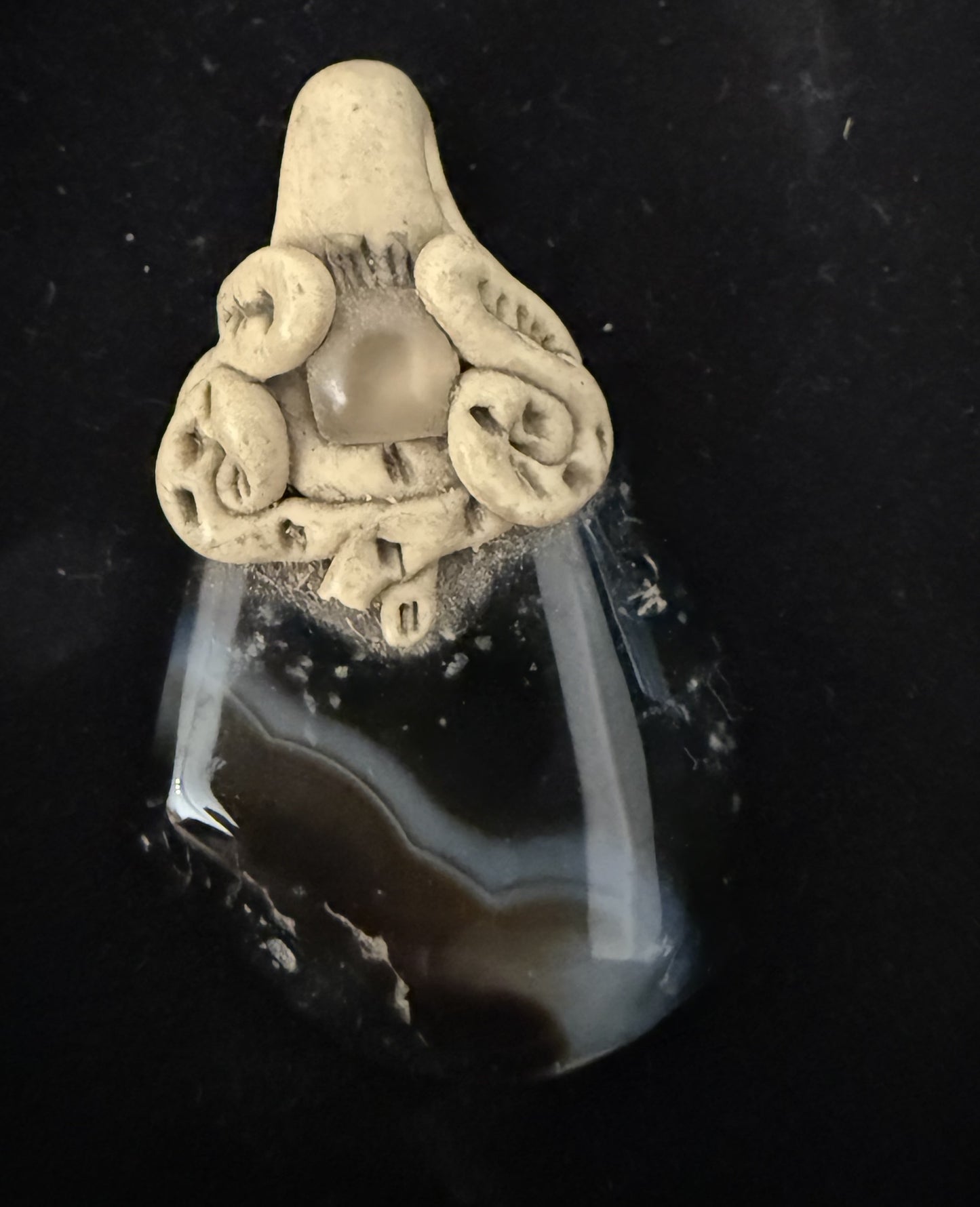 Mooie natuursteen hanger