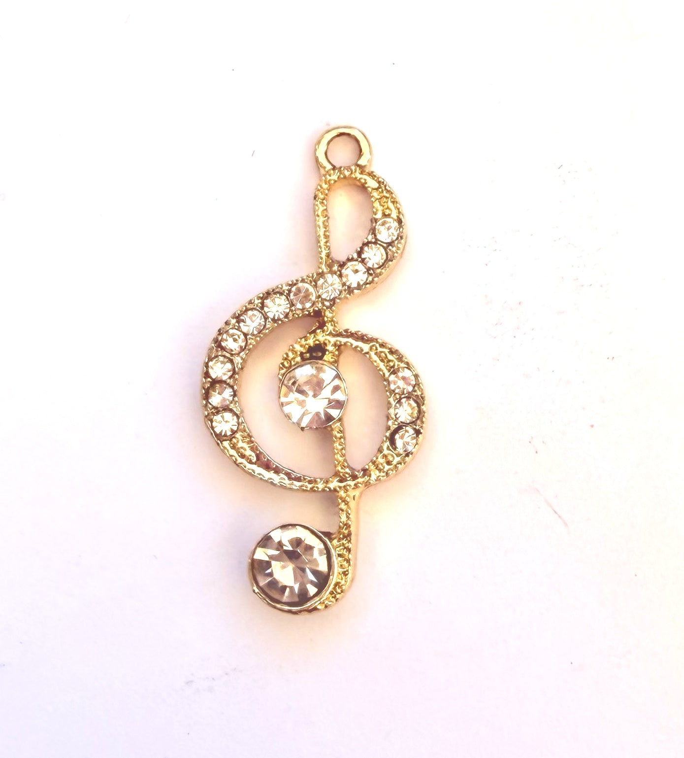 muziek sleutel met steentjes