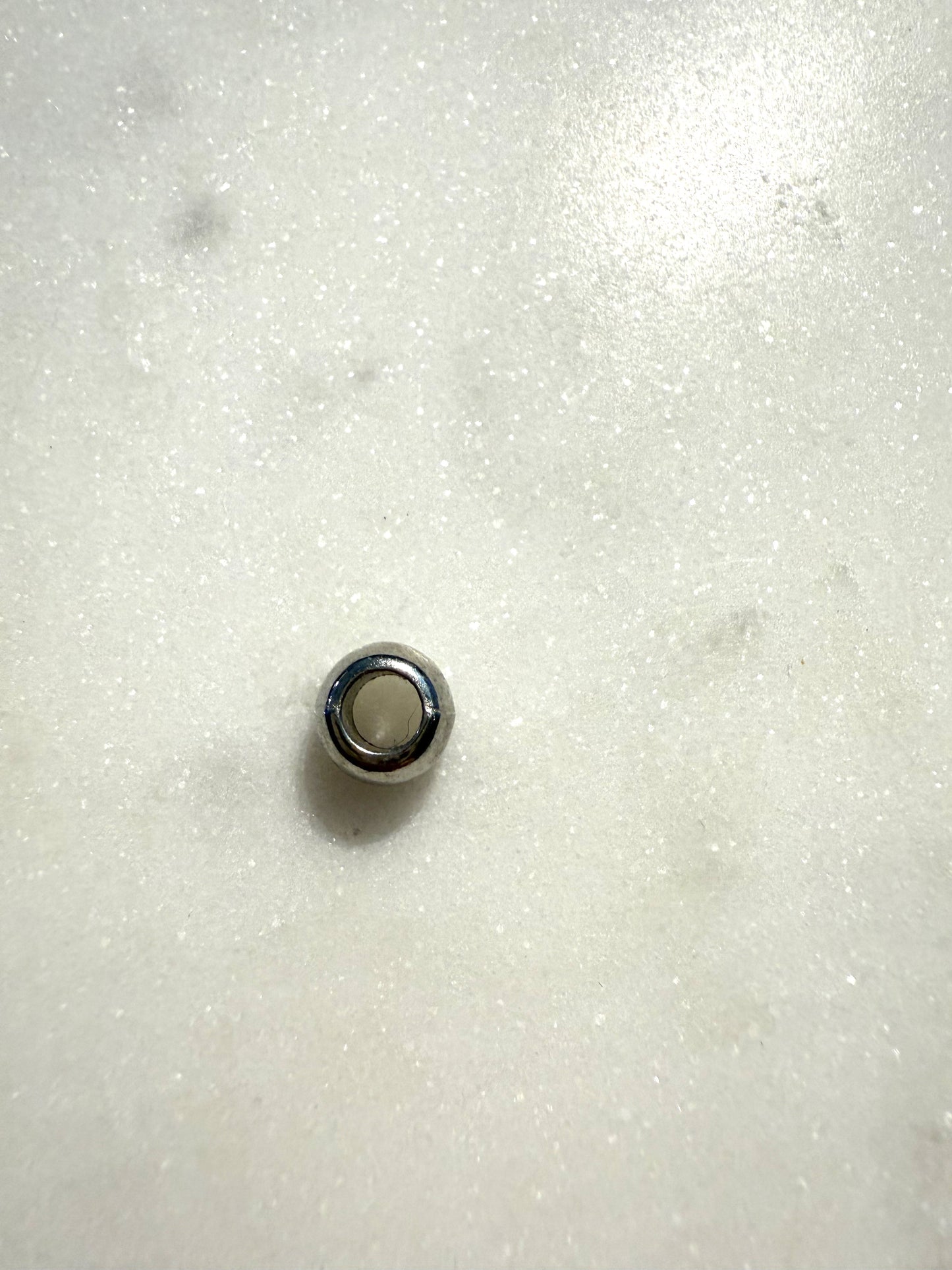 Kunststof kraal zilver