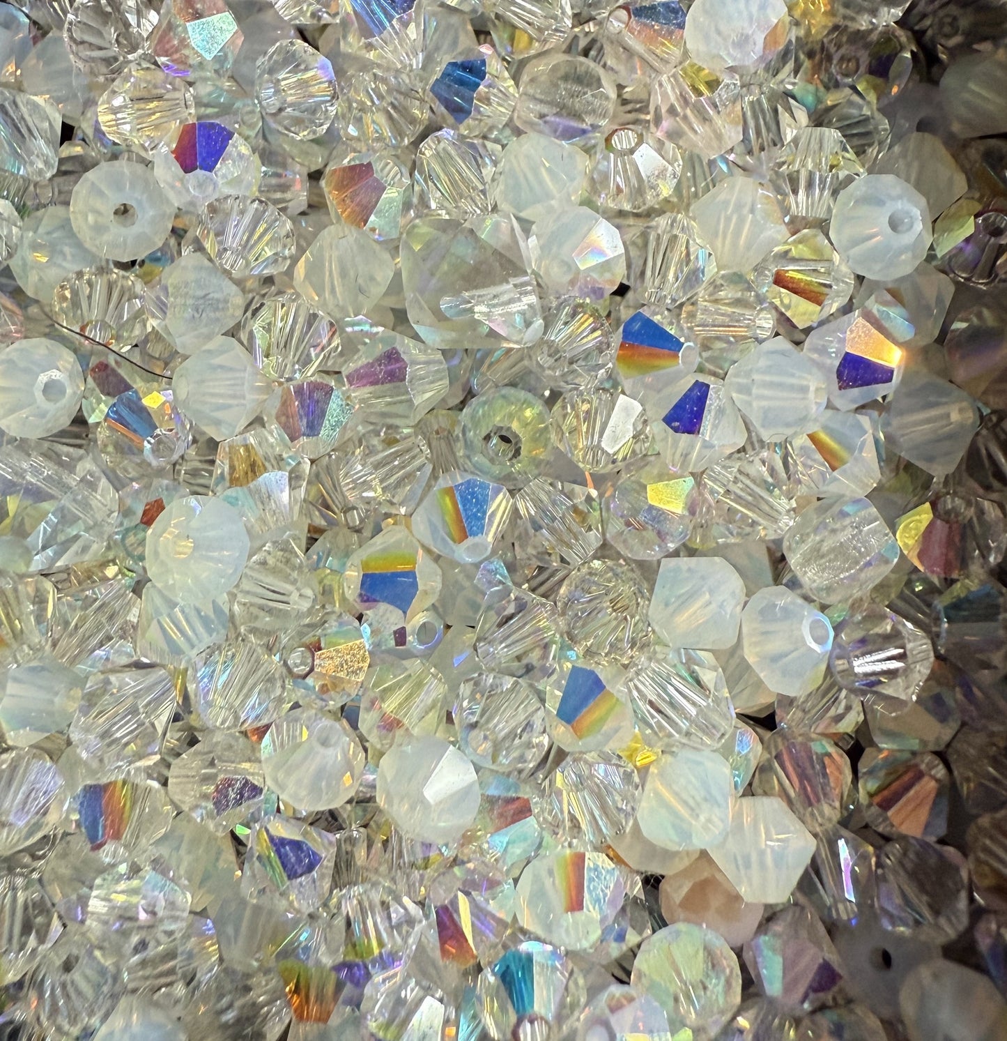 Swarovski mix AB/melk wit