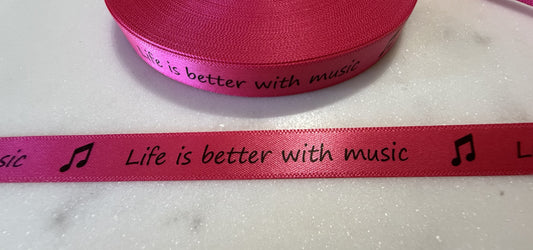 Life is better with music ( prijs is per meter )