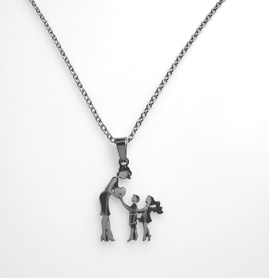 Family Necklace 3